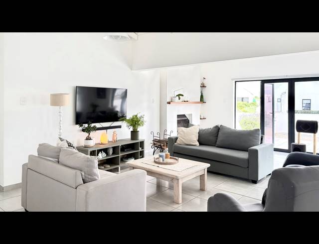 3 BEDROOM HOUSE FOR SALE IN ATLANTIC SANDS PRIVATE ESTATE